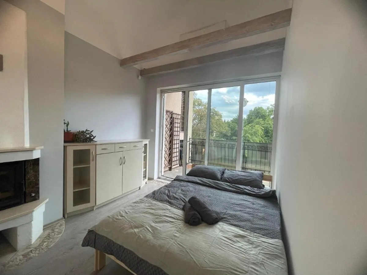 Gallery Room - Charming Place, 15 Minutes To Gdansk Old Town & 5 Minutes To Seaside contacts